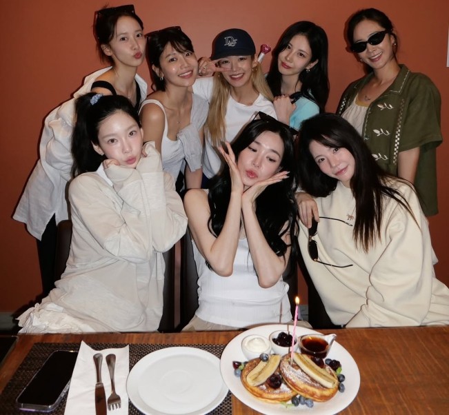 (Instagram/@tiffanyyoungofficial)